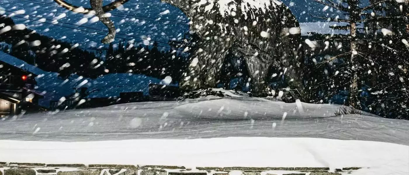 Les chutes de neige tardives en Californie prolongent la saison de ski, Mammoth Mountain ouverte jusqu'à fin mai