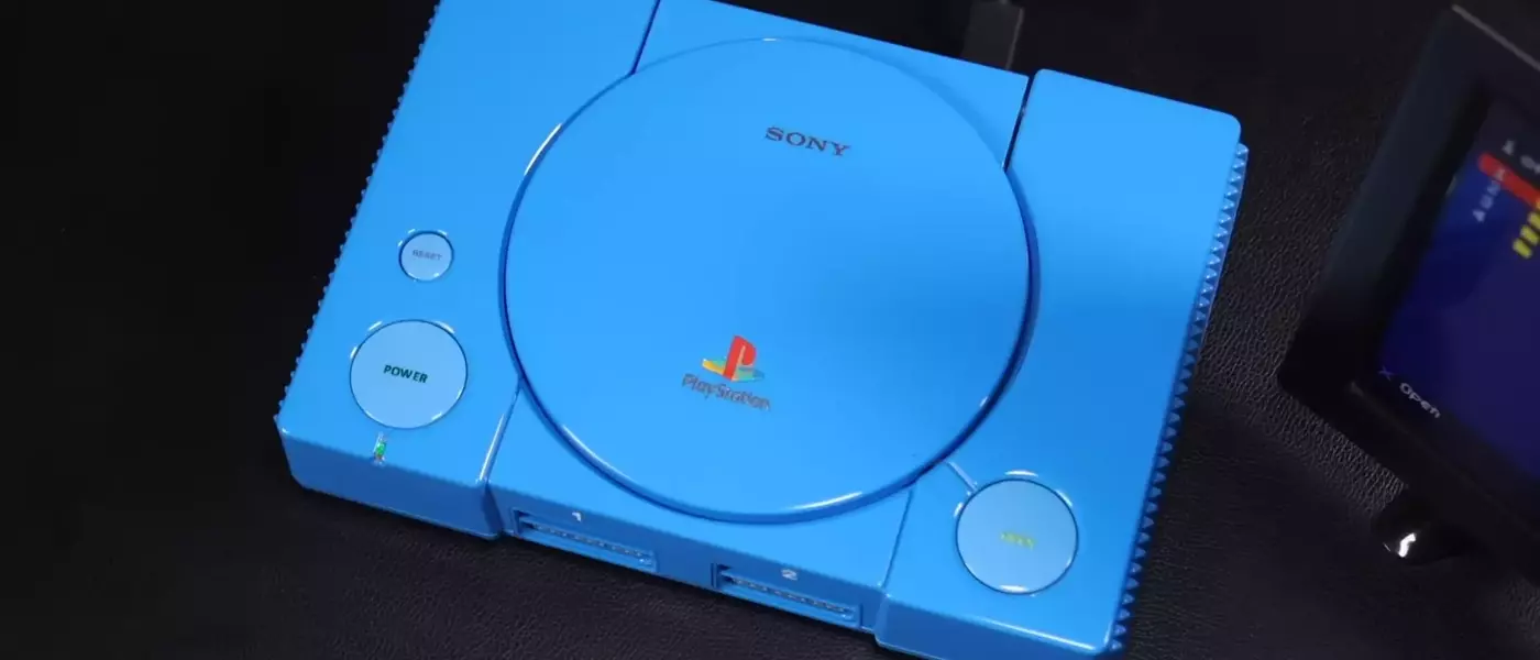 Retro Console Reimagined: Modernizing the Original PlayStation with Custom Modifications