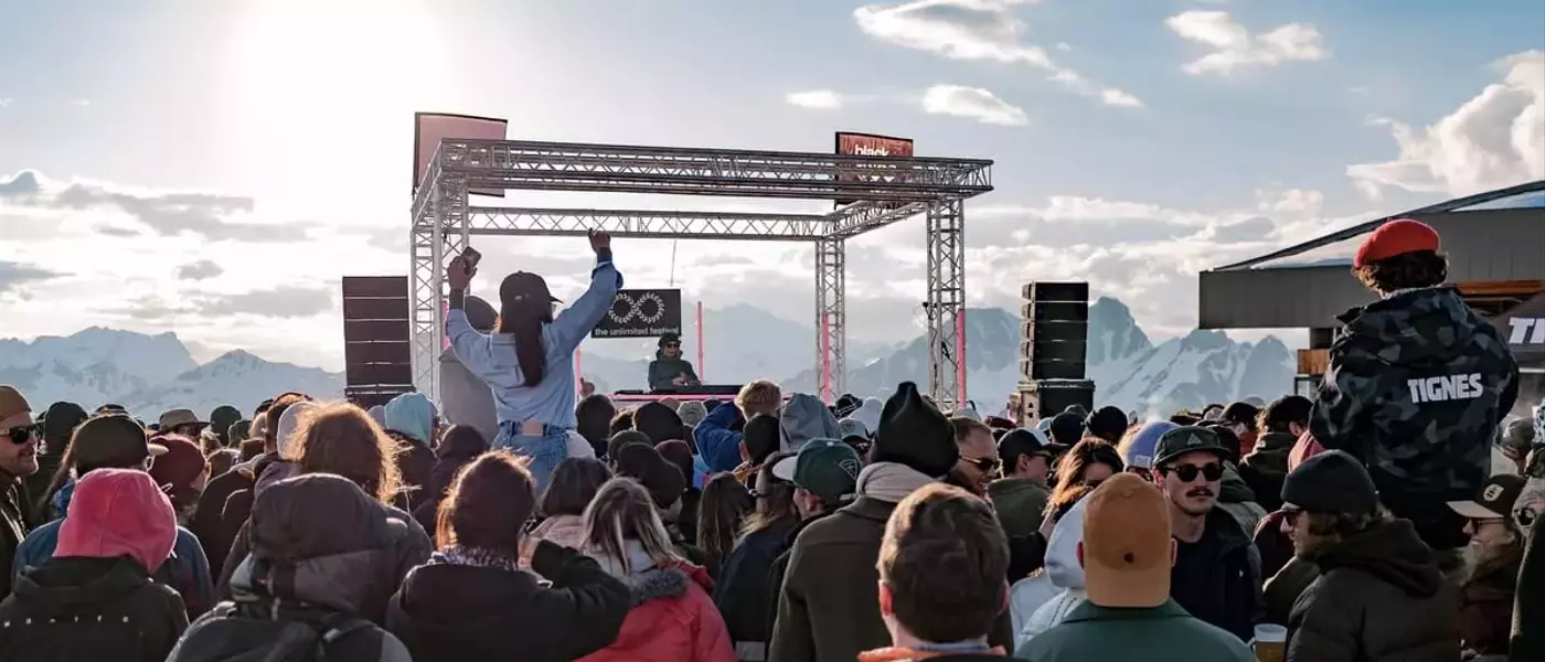 Le Festival Tignes Unlimited Prolonge la Saison Hivernale avec Musique Électronique et Ski