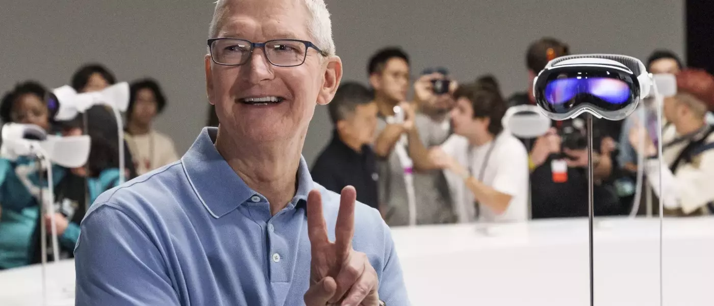 Apple's Leadership Transition: John Ternus Takes the Helm from Tim Cook