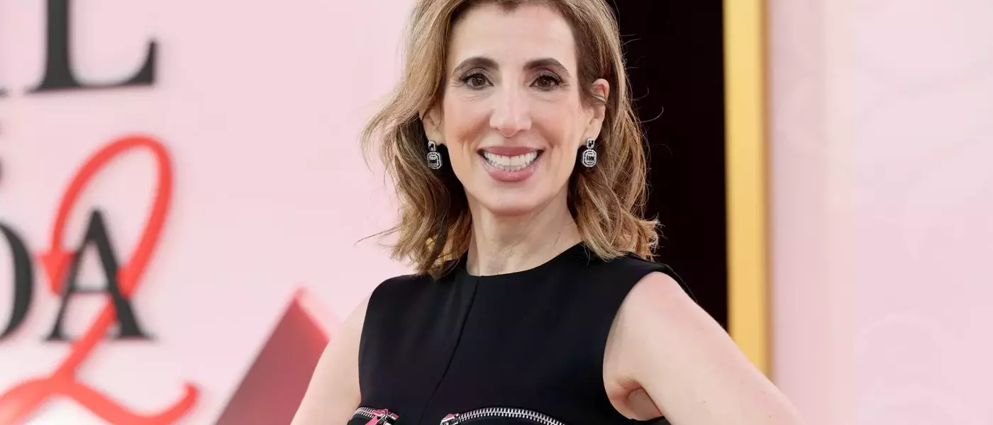Aline Brosh McKenna Discusses 'Devil Wears Prada 2': Fan Service, Fashion, and Societal Shifts