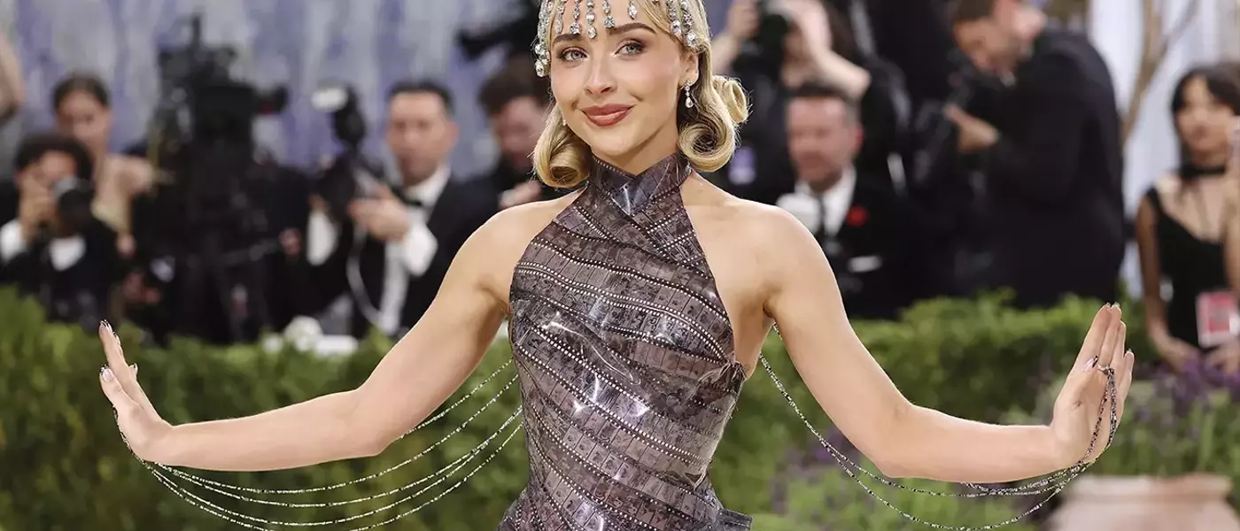 Sabrina Carpenter's Homage to Audrey Hepburn at the Met Gala