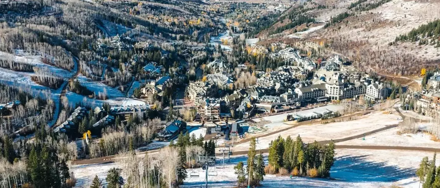 Baisse marquée de la fréquentation des stations de ski américaines suite à un hiver peu neigeux