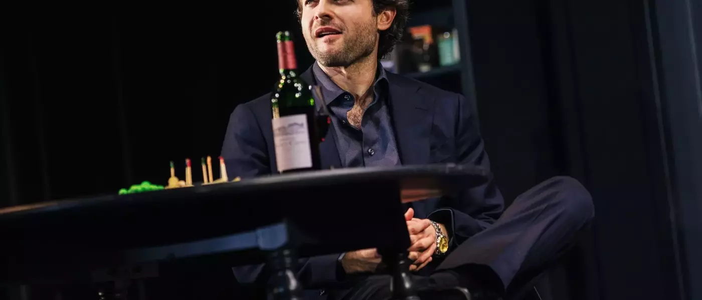 Alden Ehrenreich on "Becky Shaw" Role and Broadway Experience