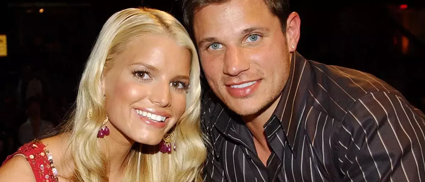 Former Spouses Nick Lachey and Jessica Simpson's Unexpected Mid-Air Encounter to Hawaii