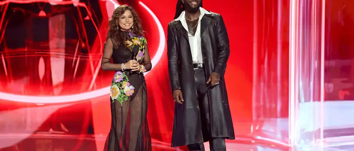 Shania Twain and Shaboozey Honor Willie Nelson's 93rd Birthday at ACM Awards