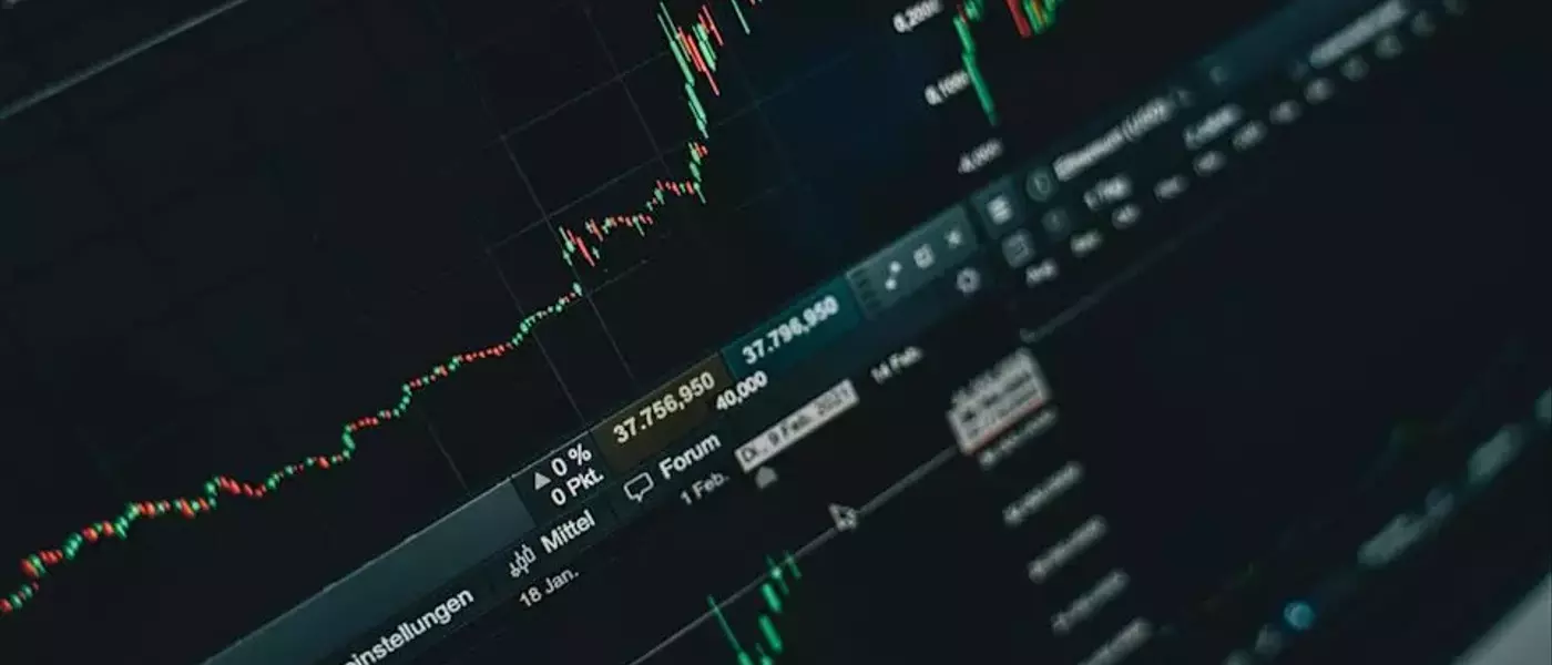 Jim Cramer's Perspectives on Equinix and the Data Center Market