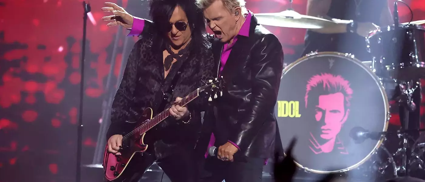 Billy Idol Honored at AMAs with Lifetime Achievement Award and Electrifying Performance