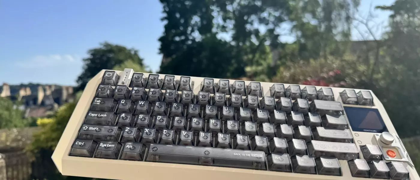 MelGeek Centauri 80: A Gaming Keyboard That's Out of This World, But With a Down-to-Earth Price Tag?