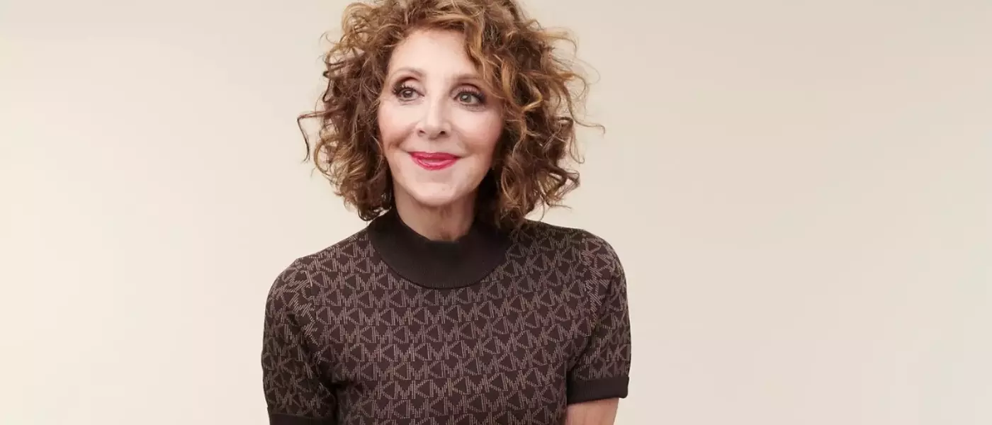 Celebrating Women's Achievements in Entertainment: A Gala Event
