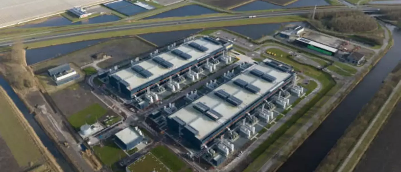 Applied Optoelectronics Surges Amidst Robust Data Center and AI Demand