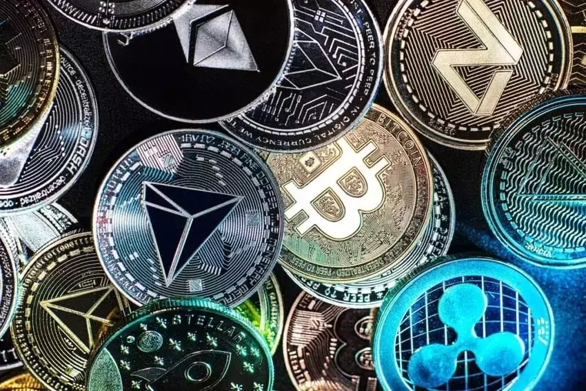 Bitcoin's Recent Downturn: Will Altcoins Rise to Prominence?
