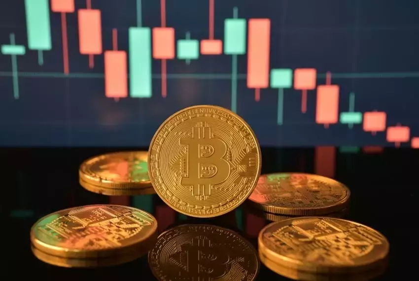 Cryptocurrency Market Experiences Dip Amidst Geopolitical Tensions and Analyst Projections