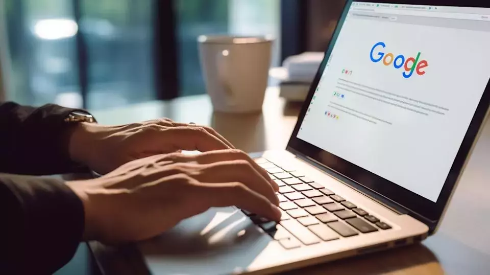 Piper Sandler Increases Price Target for Alphabet (GOOGL) Stock