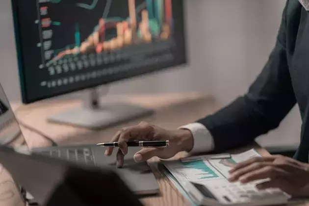 Strategic Portfolio Management: Distinguishing Core Holdings from Speculative Investments