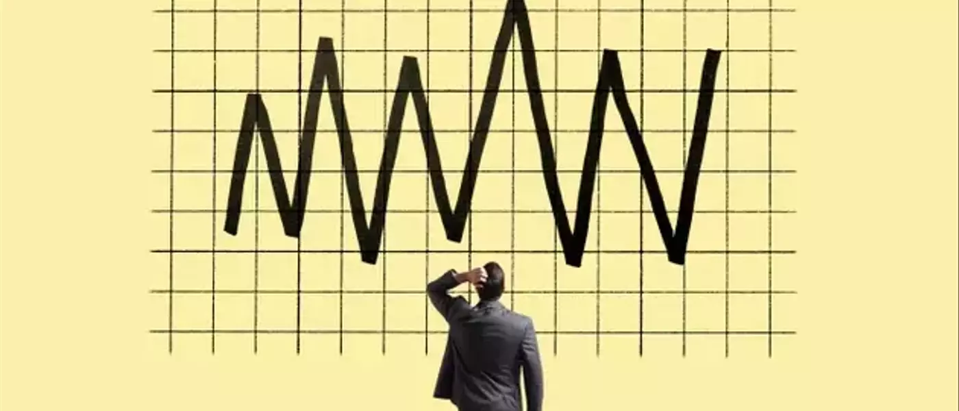 Navigating Market Volatility: A Guide for Investors in Accumulation and Decumulation Phases