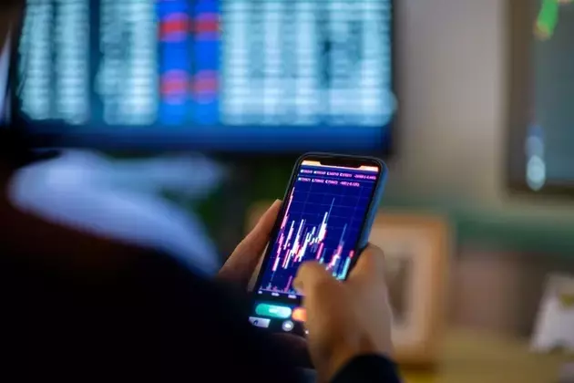 VOO Joins the Trillion-Dollar Club: A Milestone for ETFs