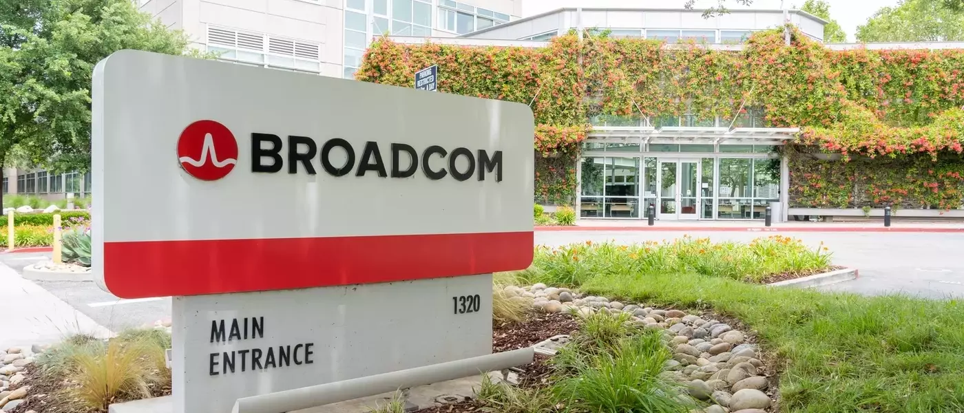 Broadcom's AI Growth: A Deep Dive into Valuation and Risks