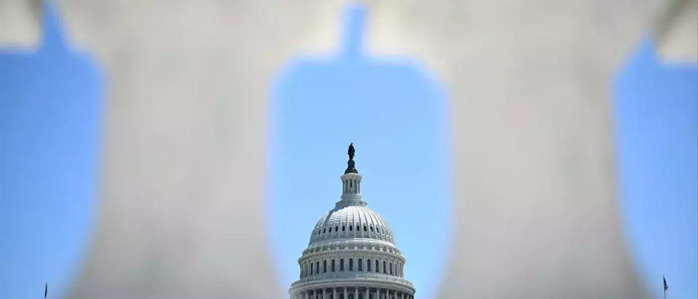 Legislators' Investments in Tech and Crypto Surge Amidst Regulatory Debates