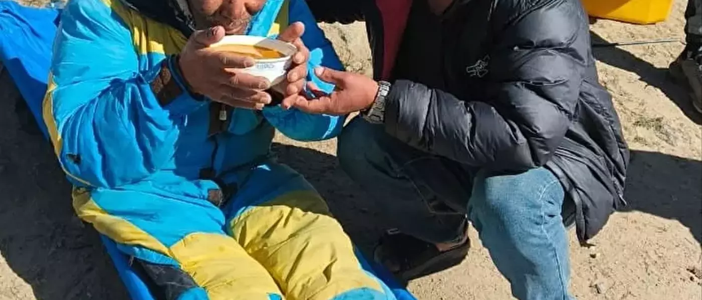 La Survie Miraculeuse de Dawa Sherpa sur l'Everest : Un Récit Époustouflant et un Avertissement