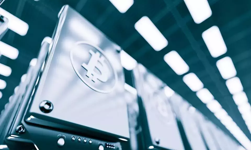 Hive Digital's COO Divests Company Shares Amidst Strategic Shift