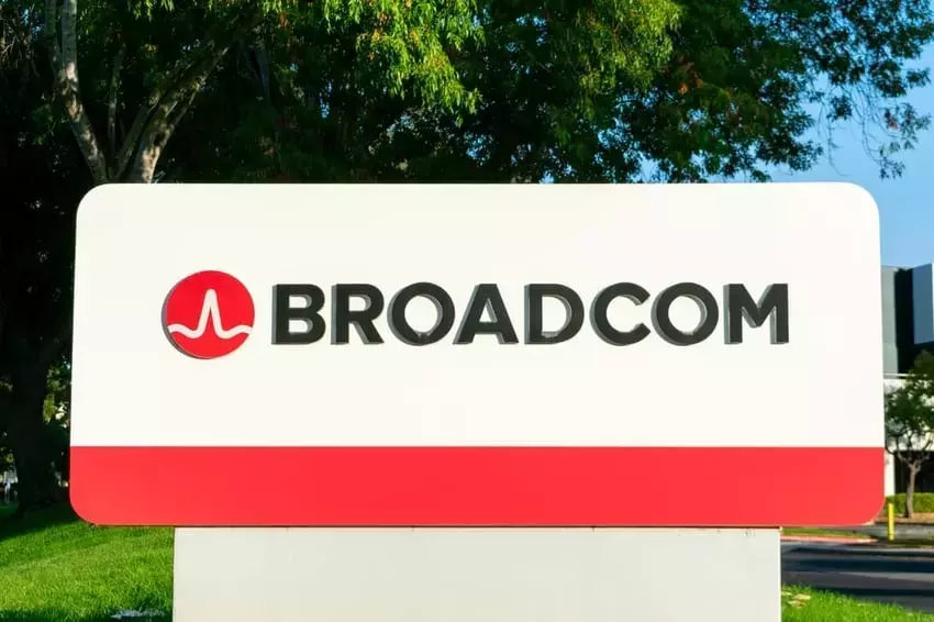 Broadcom Stock Experiences Decline Amidst Market Shift to Defensive Assets