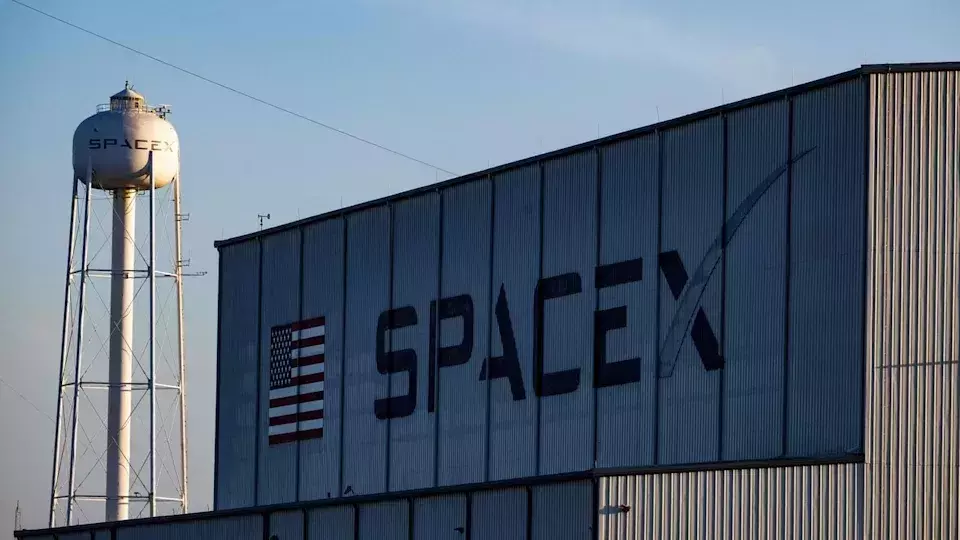SpaceX Unveils AI1 Satellite Ahead of Landmark IPO