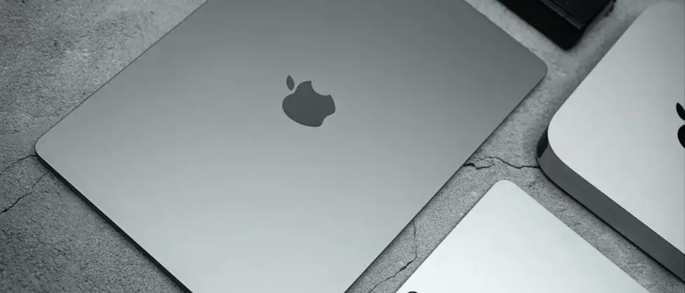 Jim Cramer's View on Apple's Market Position and AI Strategy
