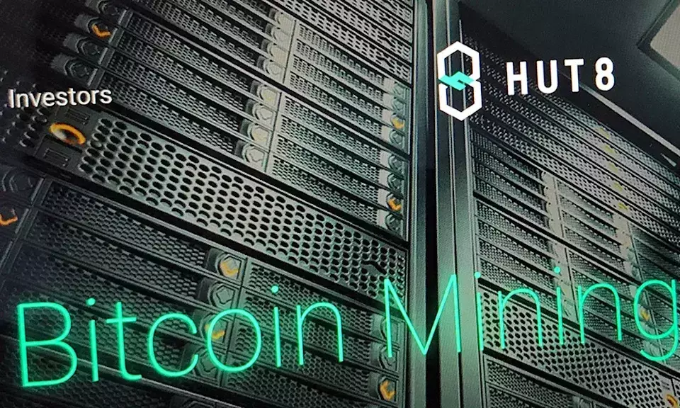 Hut 8 Board Member Divests $4.5 Million in Company Shares