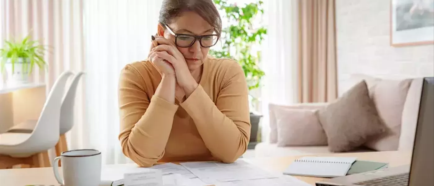 Retirement Savings Soar Amidst Rising Hardship Withdrawals: A Vanguard Report