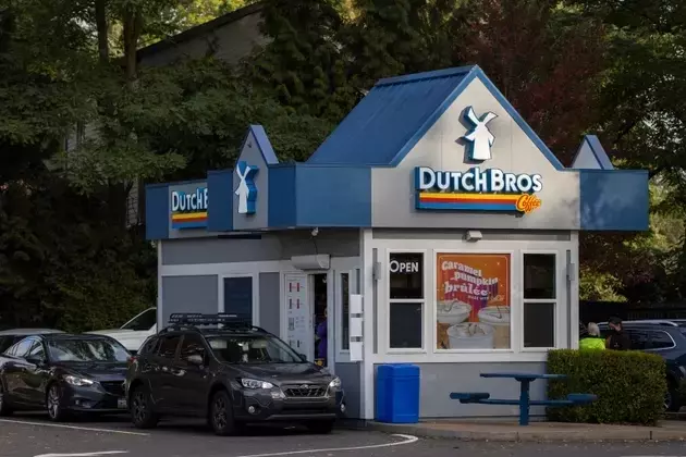 Dutch Bros: Strong Growth, but Valuation Concerns Persist