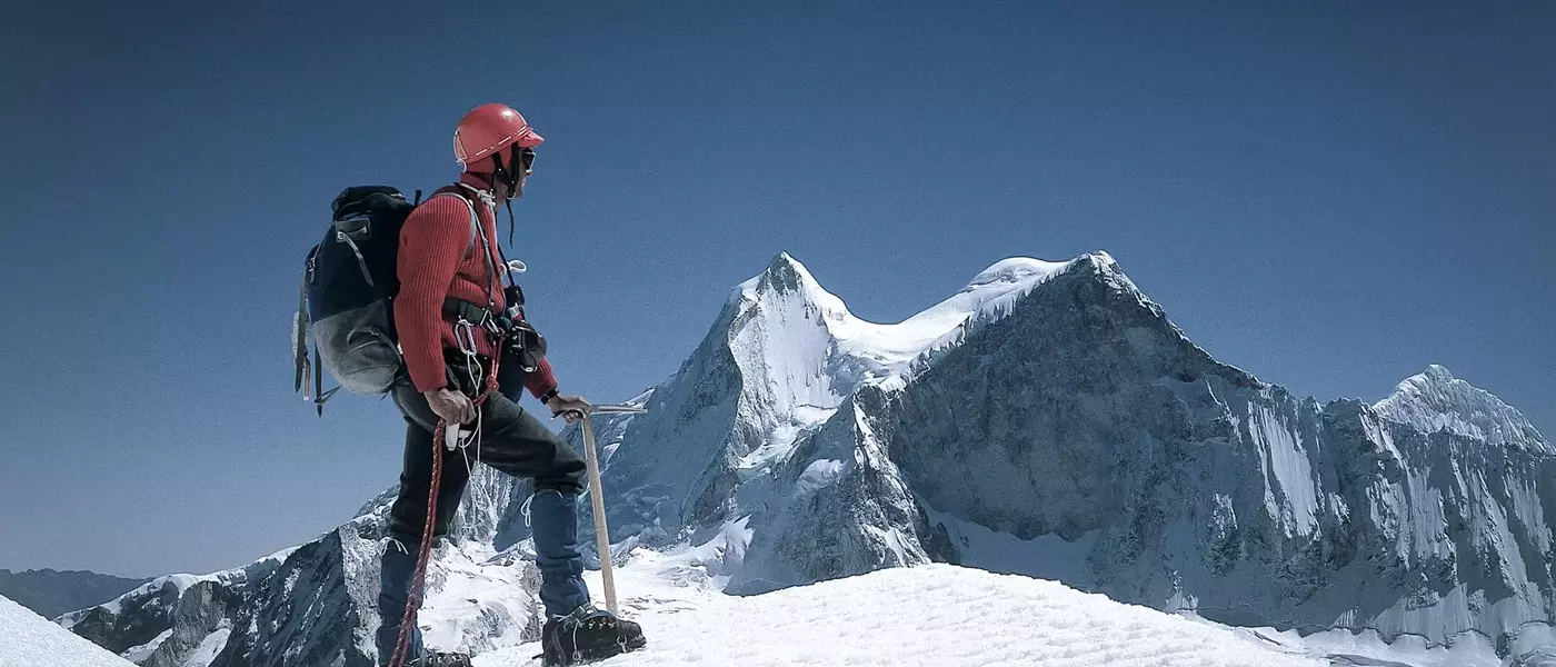 Sept ascensions marquantes de l'alpinisme au XXe siècle
