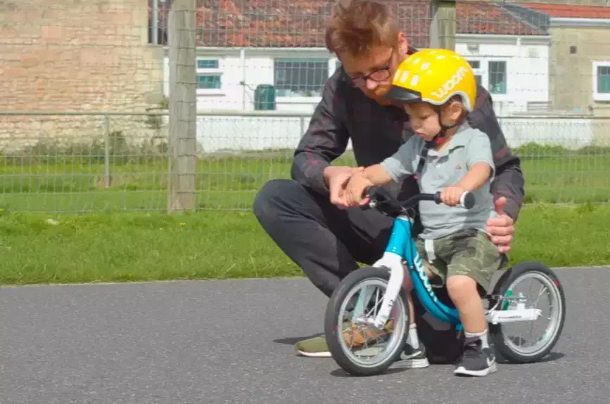 Avis complet sur le Bike43 Mid : le vélo cargo modulable qui réinvente le transport familial urbain