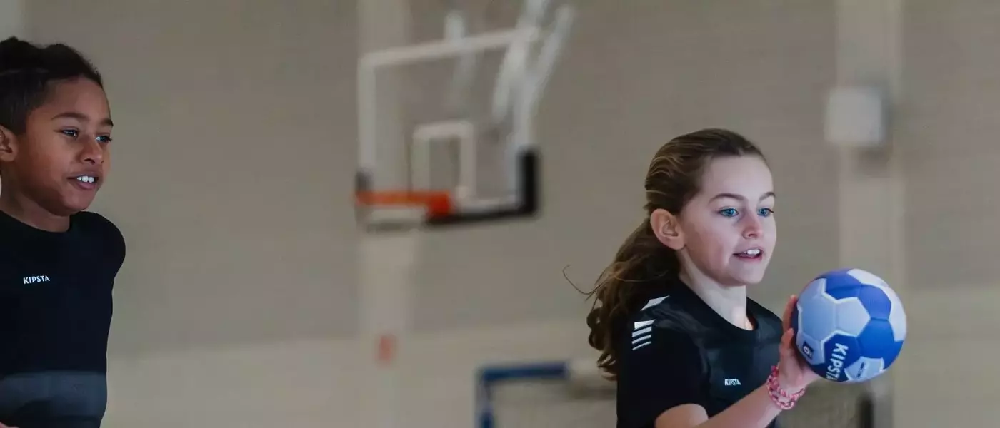 L'âge idéal pour débuter le handball : un guide complet pour les parents