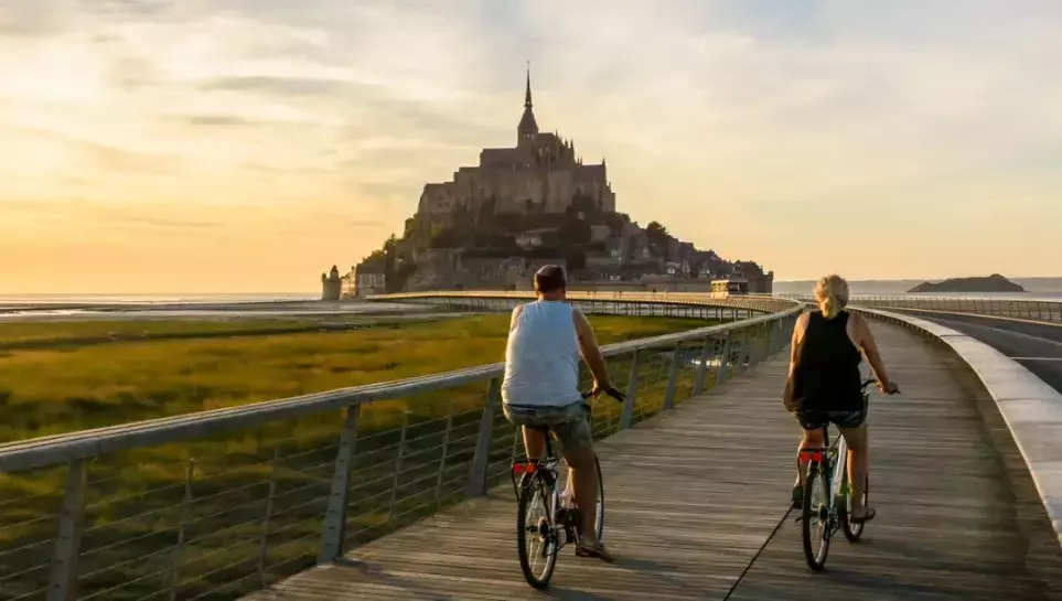 Vélo en France : comment choisir ses routes entre voies vertes, cols mythiques et pistes urbaines