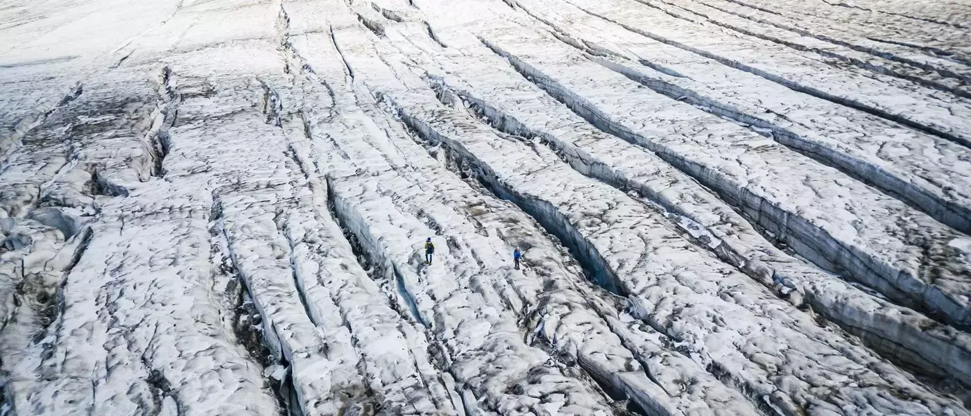 Les Montagnes Face à Nos Choix : Entre Surfréquentation et Liberté Responsable