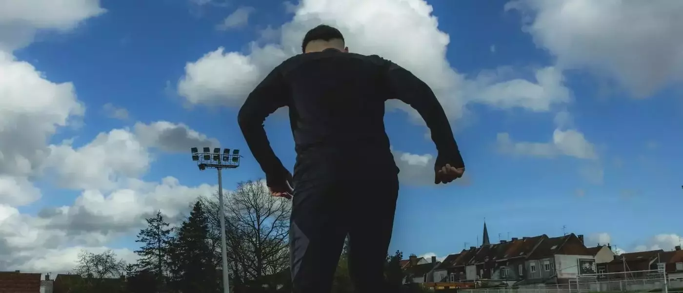 Entraînement Cardio Express de 5 Minutes pour Football et Futsal