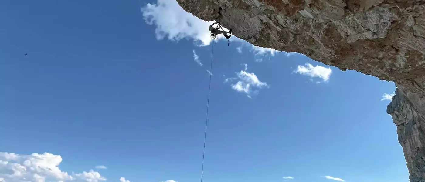 Une triple ascension mémorable en Chartreuse : trois alpinistes défient le temps