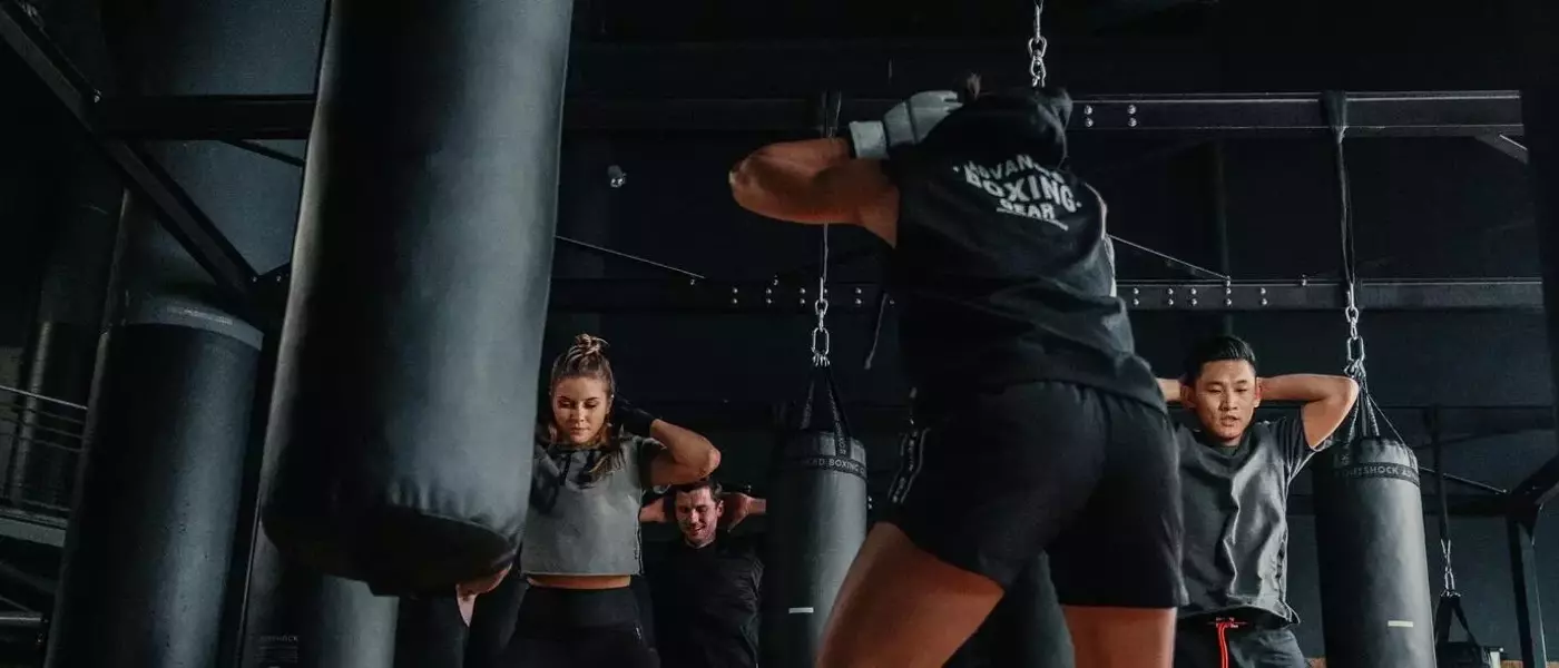 Débuter la Boxe : Guide Complet pour Commencer et Rester Motivé