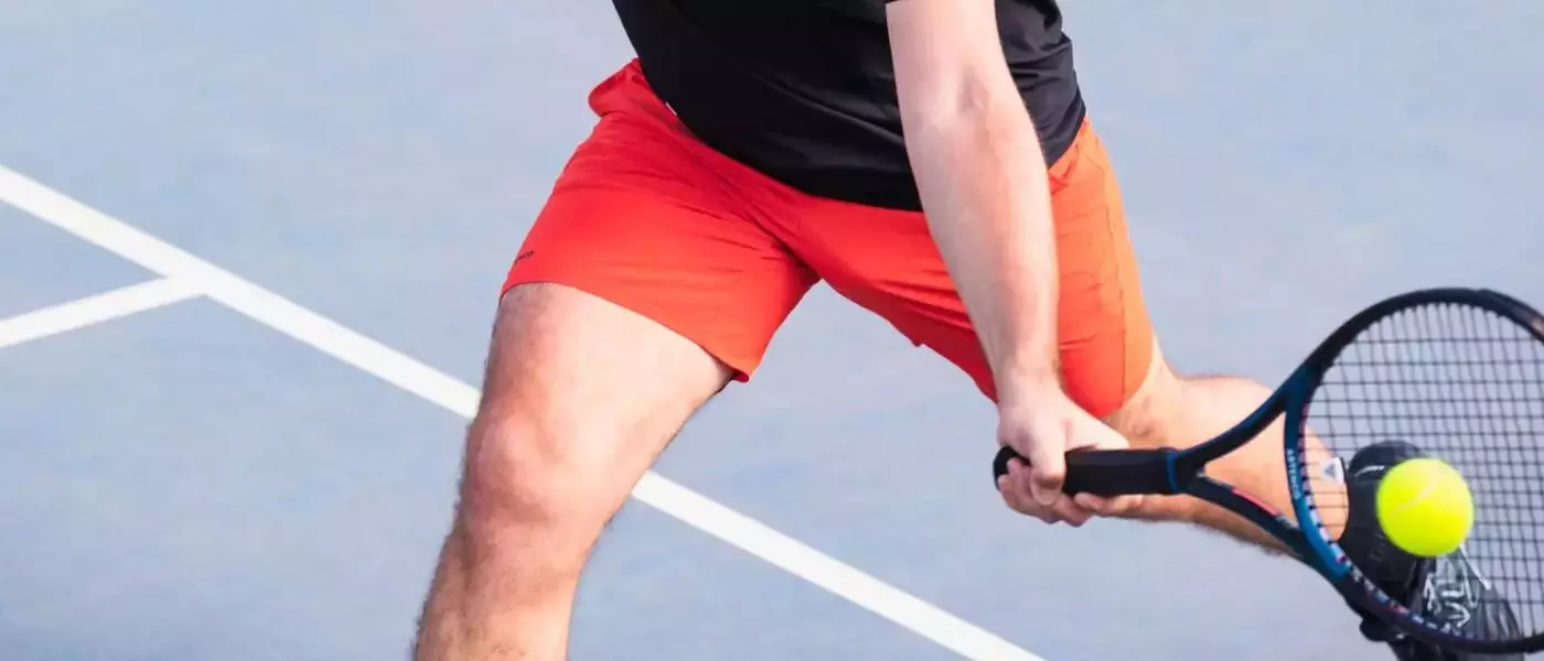 Maîtriser la Volée au Tennis : Un Guide Complet