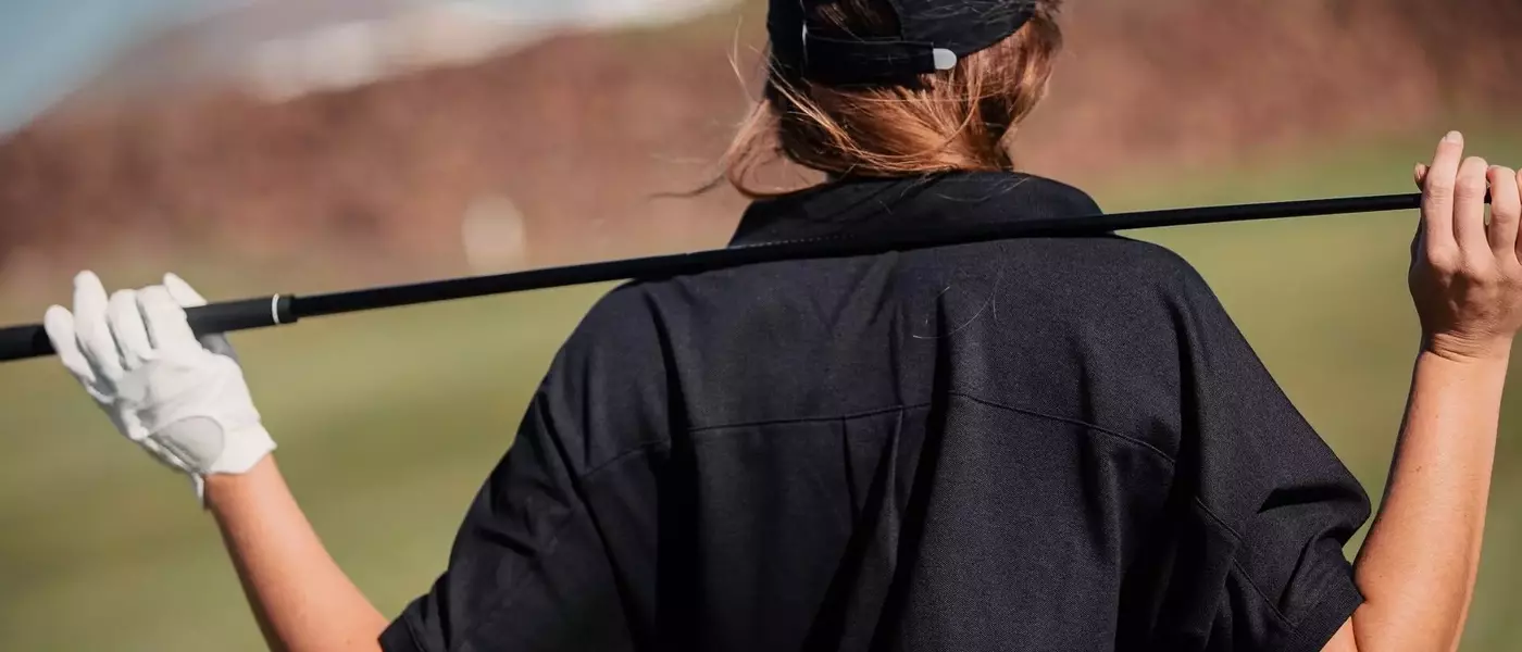 Optimisation de la performance des golfeurs confirmés : Préparation physique et équipement