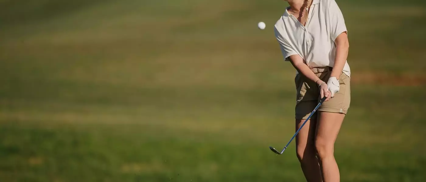 Maîtrisez le jeu court au golf : Guide complet des wedges