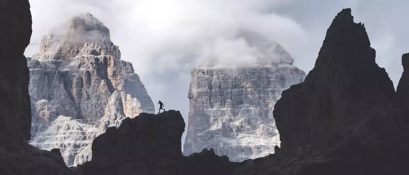 Célébration visuelle du trail : les plus belles images du Red Bull Illume 2026